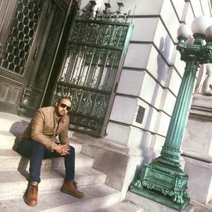 Meet your Posher, Raphy